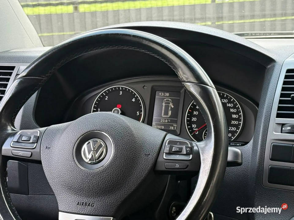 Volkswagen Multivan 20 TDi 140 6B NAVi 7osobowy czujnik parkowania Multivan mazowieckie Radom