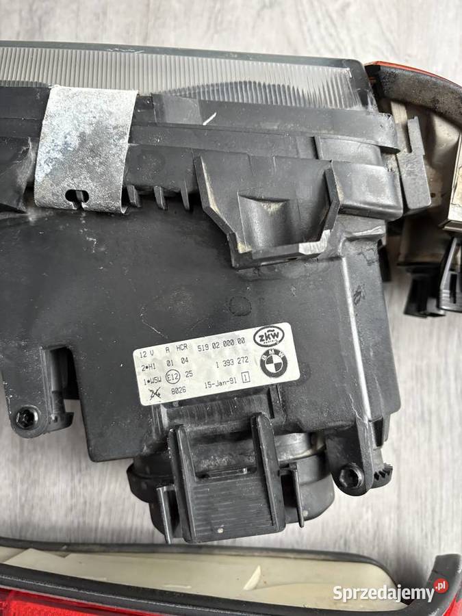 Lampy Leflektory Komplet BMW E36 ZKE 1991 Żory