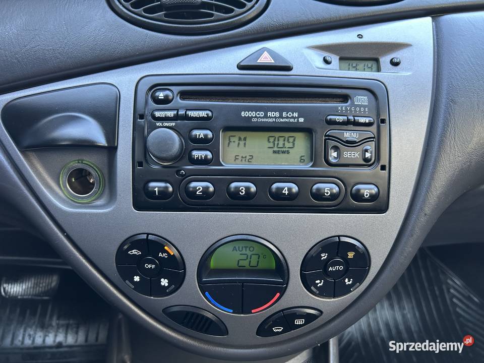 Ford Focus 16 Ghia Automat Climatronic Rok produkcji 2004 Ostrzeszów
