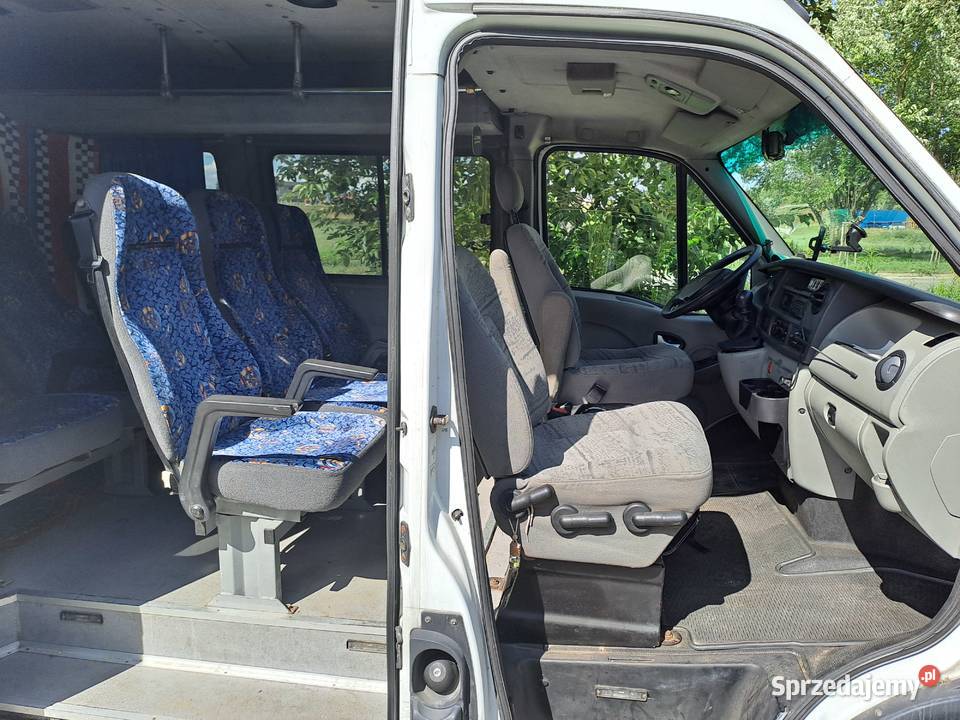 Renault Master 30 8 osobowy remoncie salon