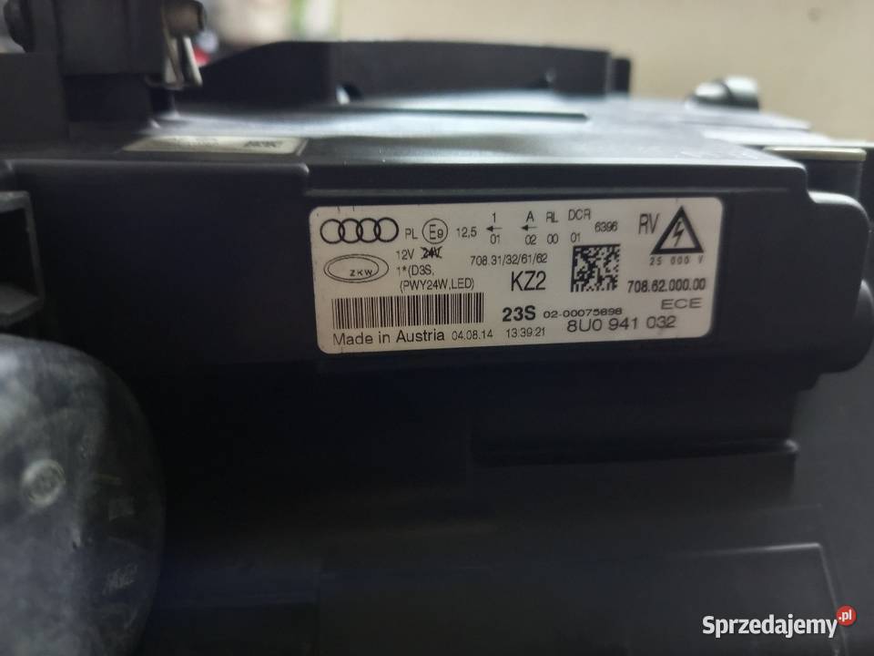 Lampy Audi Q3 8U0 osobowe