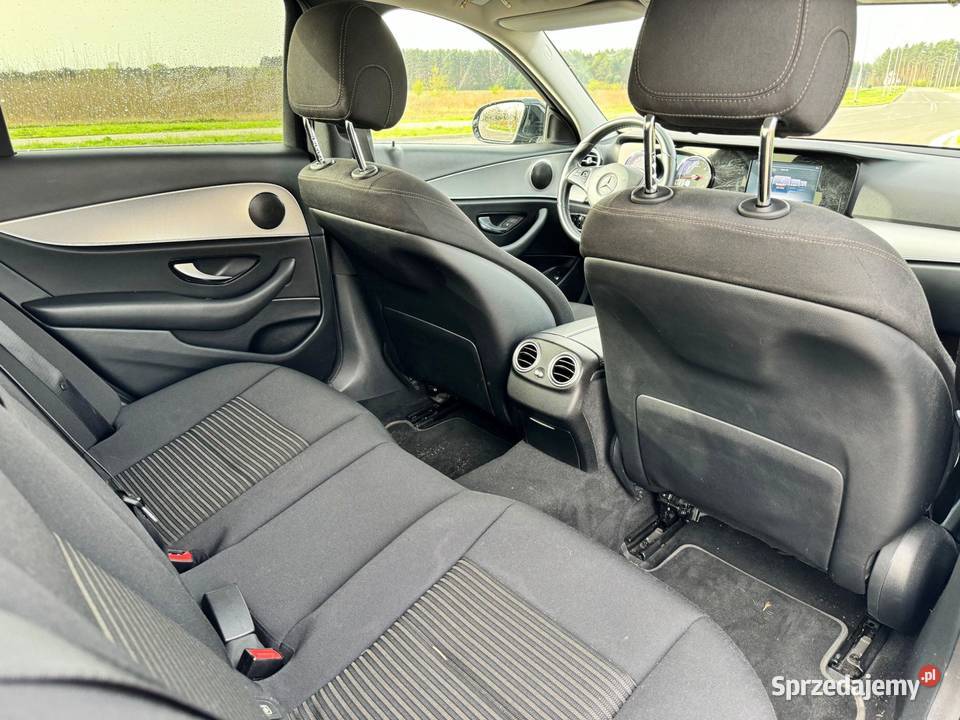 MercedesBenz Klasa E 220 d 9GTRONIC 200 2016r lubuskie Kostrzyn nad Odrą