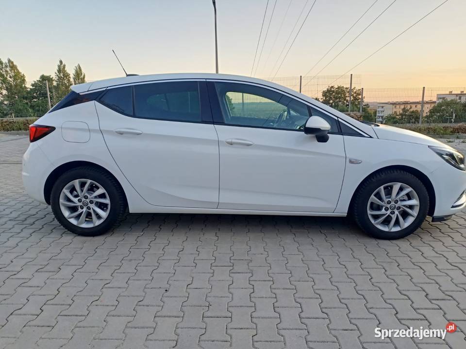 Opel Astra K 14 Turbo Hatchback Trzebinia