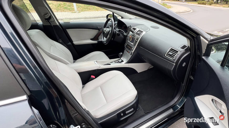 Toyota Avensis 20 Benzyna CVT Prestige Salon 173 Wrocław sprzedam