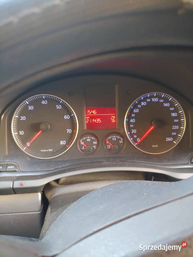 Volkswagen Golf 5 16 102 benzyna lakier metallic śląskie Gorzyce