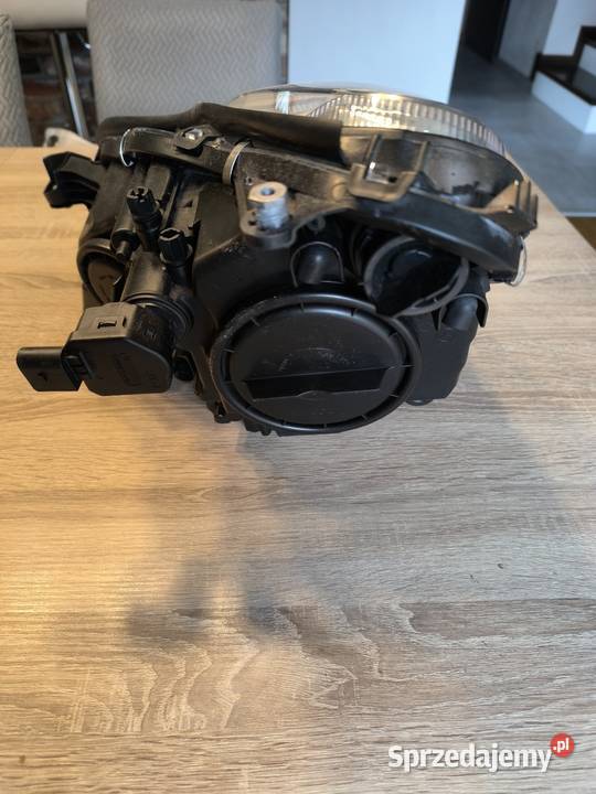Mercedes CLS W219 lampa prawa przód przednia Motoryzacja Sosnowiec