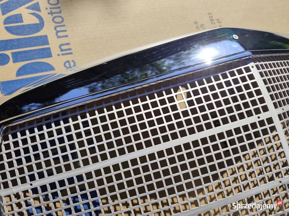 Mercedes atrapa grill W 115 osobowe małopolskie Tarnów