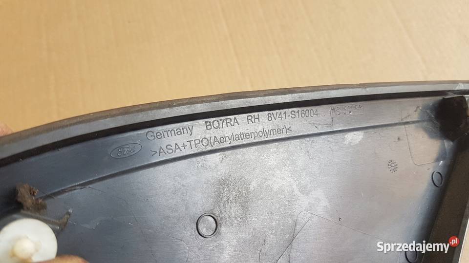 TRÓJKĄT BŁOTNIKA PRAWY KUGA MK1 0812 8V41S16004 Błotniki Międzychód sprzedam