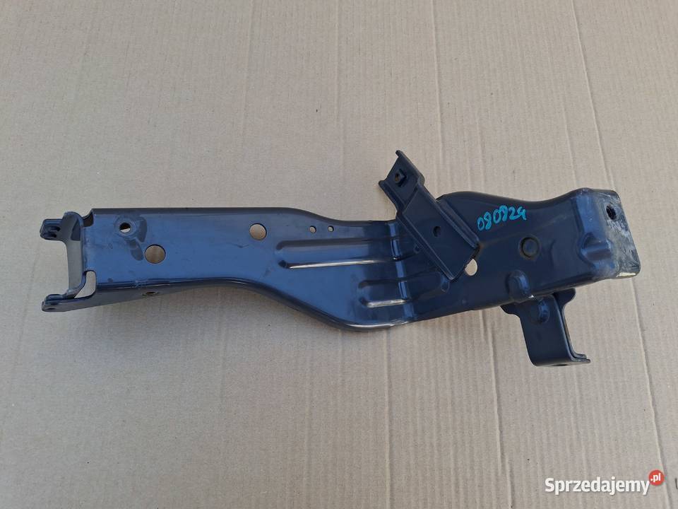 VOLVO FH4 UCHWYT WSPORNIK LAMPY HALOGENU LEWY