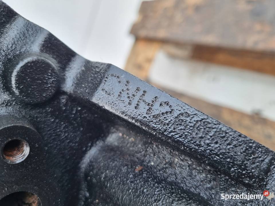 SILNIK Audi Q5 8R 20 TDI REGENERACJI CNH CNHA Rudka