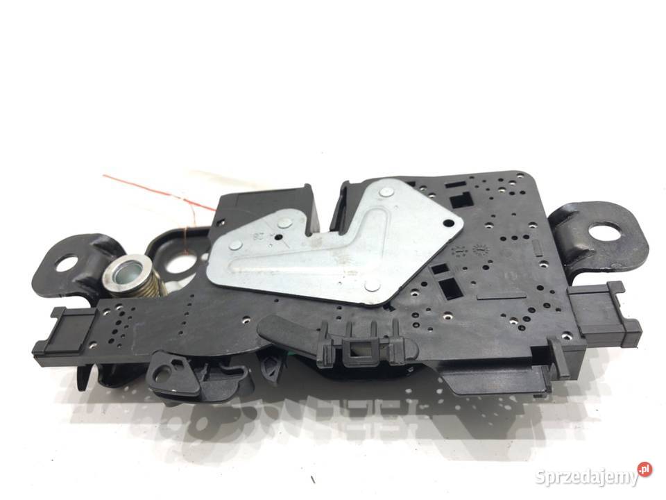 ZAMEK KLAPY TYŁ BMW F48 Crossover 163672 osobowe