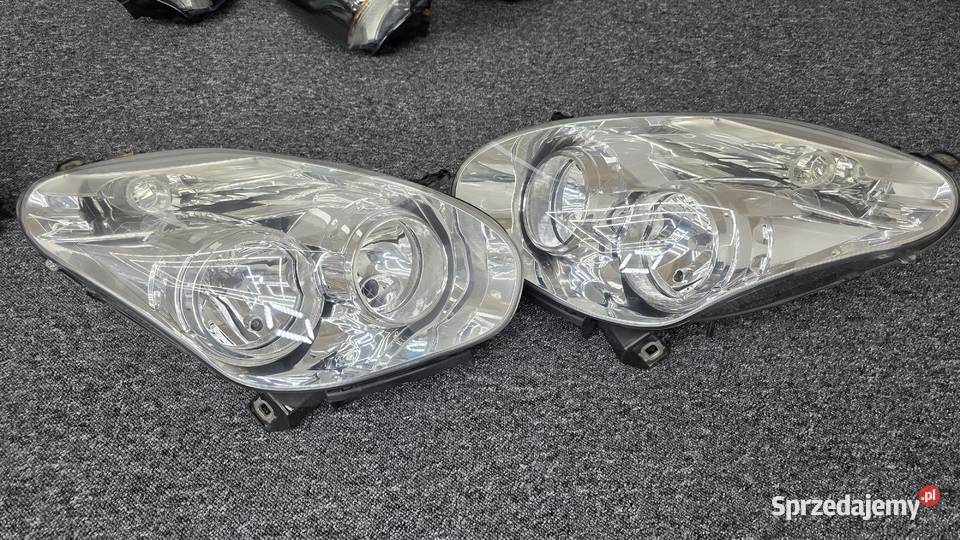 Reflektory Fiat Doblo II 2 H7 komplet lamp dostawcze Kielcza