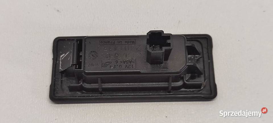 SEAT TARRACO VW TIGUAN II LAMPKA TABLICY