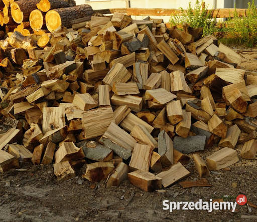 Wysokokaloryczne drewno do kominka i pieca Łobez