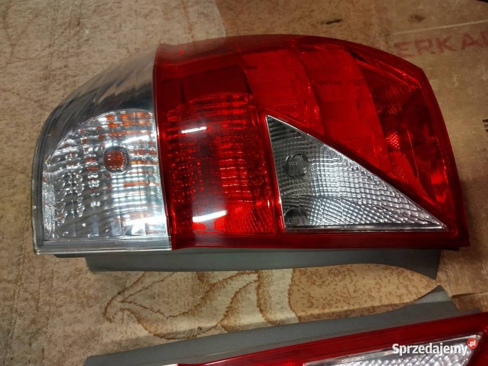 Lampa lewa prawa tył Honda FRV Sokołów Podlaski