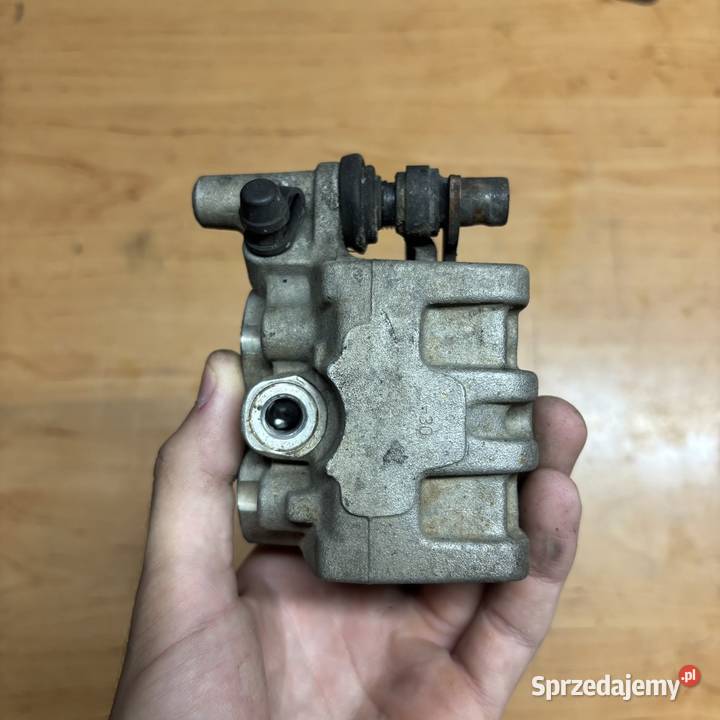 Zacisk hamulcowy z jarzmem Nissin Suzuki RM 125 Bielawa sprzedam