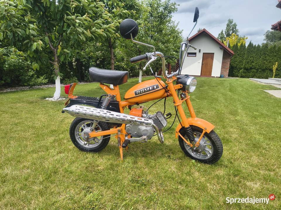 motorynka marki Romet z 1987 roku motorower Rzeszów