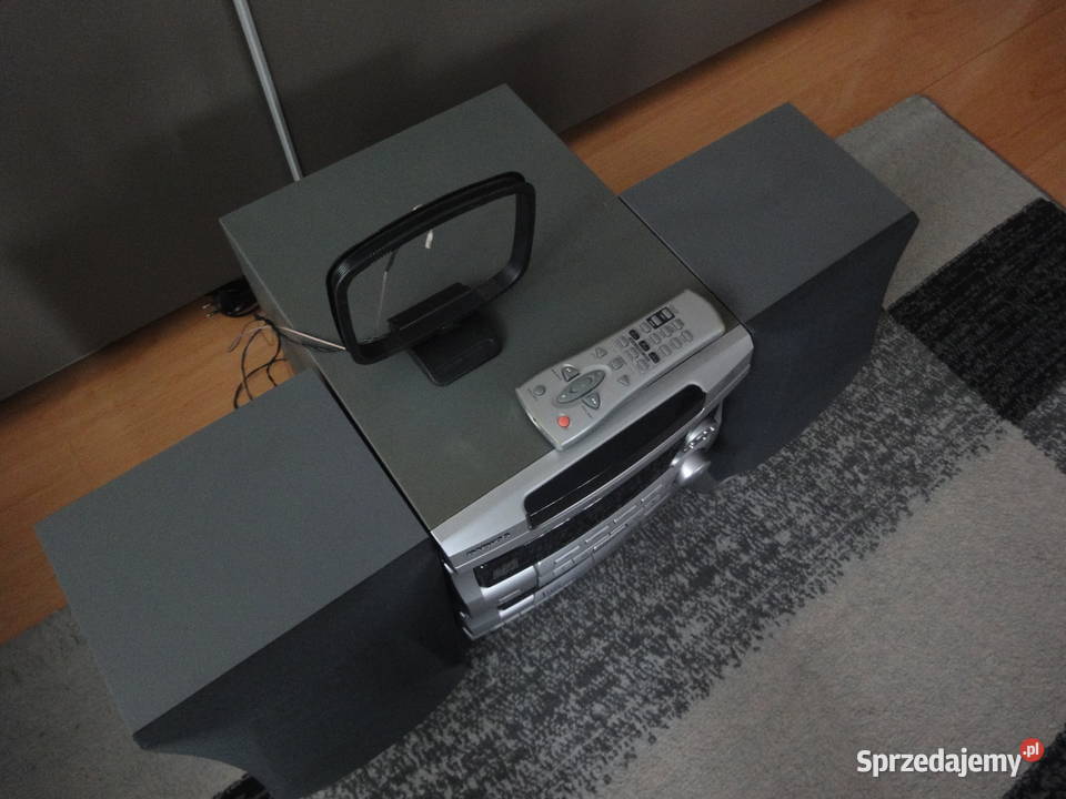 Wieża Daewoo wizualnie zadbanaczęściowo sprawna Wieże i miniwieże Kraków