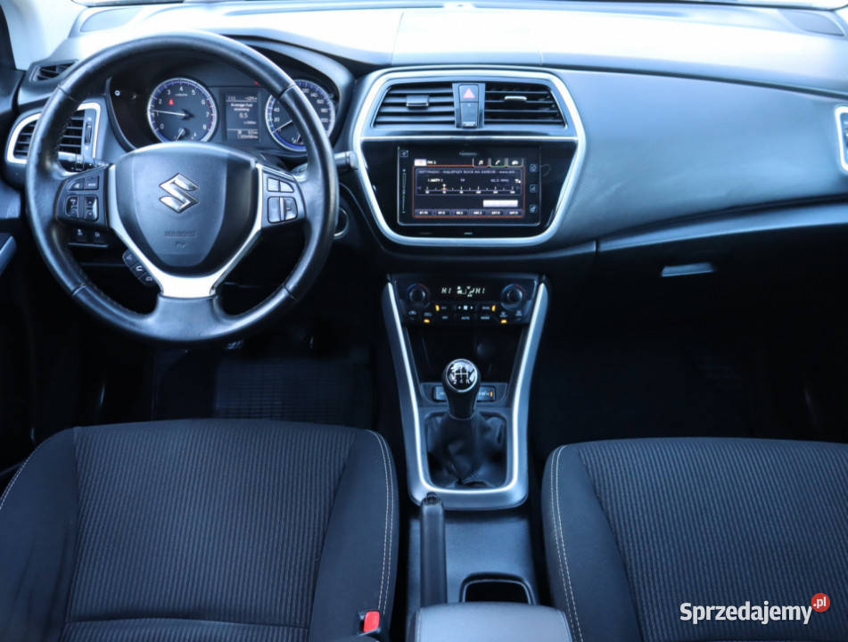 Suzuki SX4 SCross 10 BoosterJet 4/5