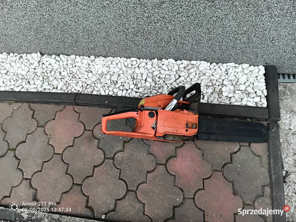 Pilarka spalinowa nieużywana lat sprawna przed Zabrzeg