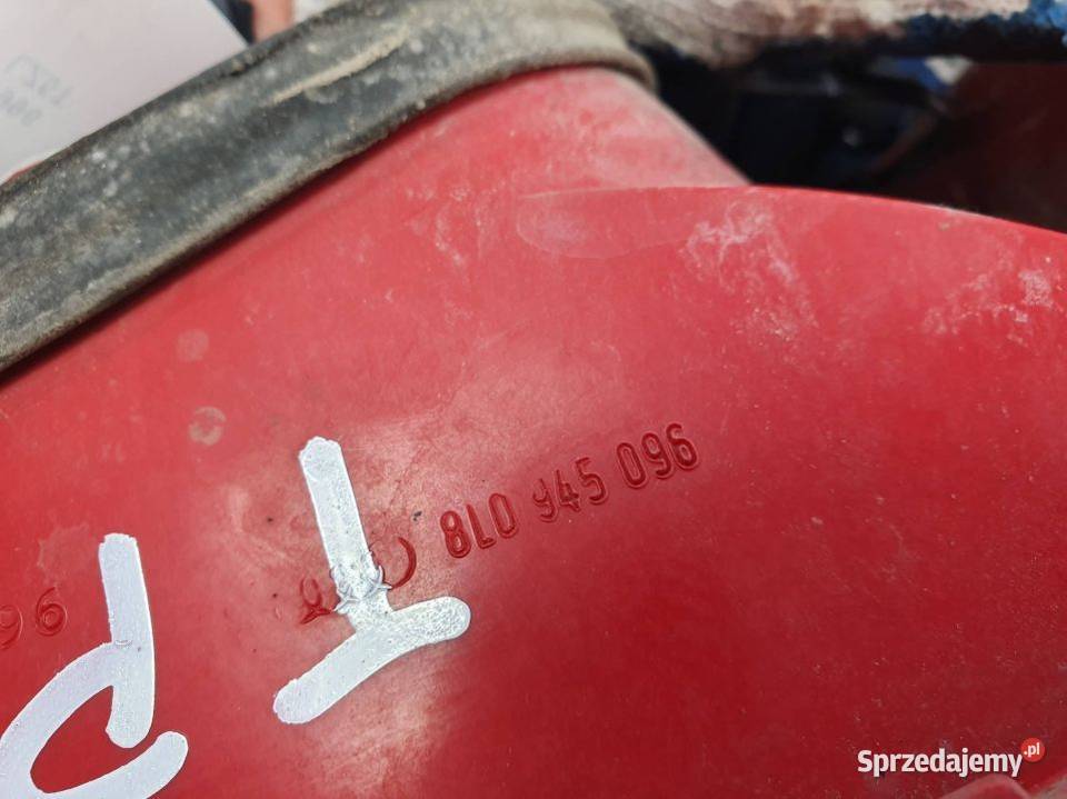 LAMPA PRAWA TYŁ AUDI A3 8L 8L0945096 Lipno
