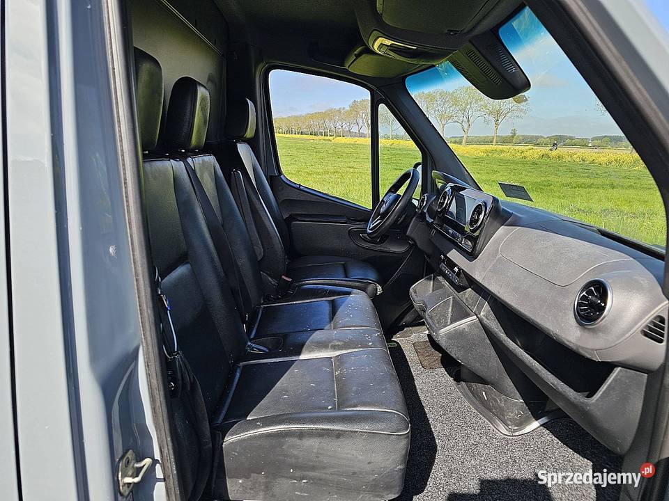 MercedesBenz SPRINTER 317 L2H1 LED Mbux10 nieuszkodzony Samochody dostawcze sprzedam