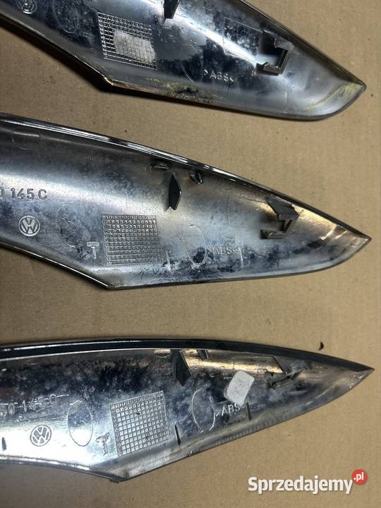 Nakładka zaślepka relingu chrom lewy przód kujawsko-pomorskie