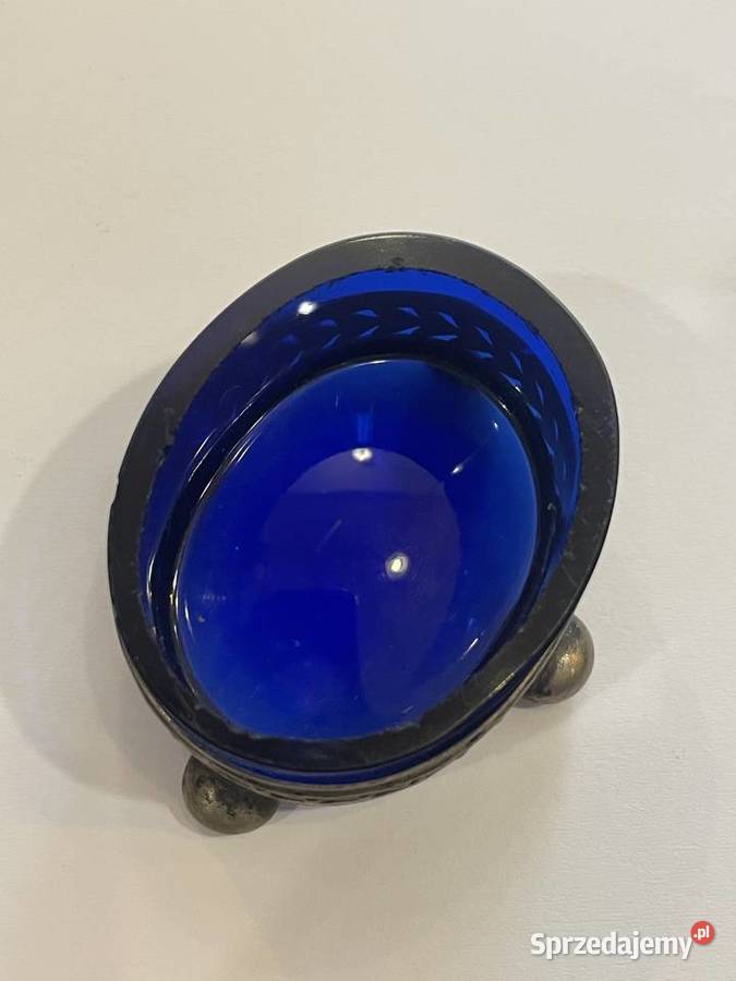 Solniczka z kobaltowego szkła w srebrze małopolskie Kraków