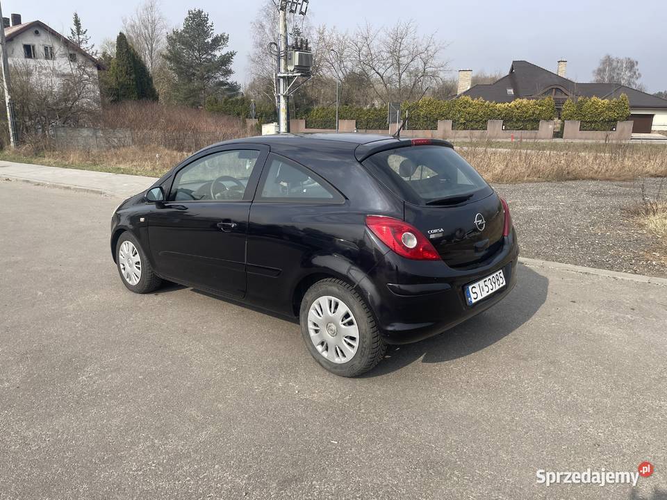 Opel Corsa 12 stan długie opłaty mały przebieg Dąbrowa Górnicza