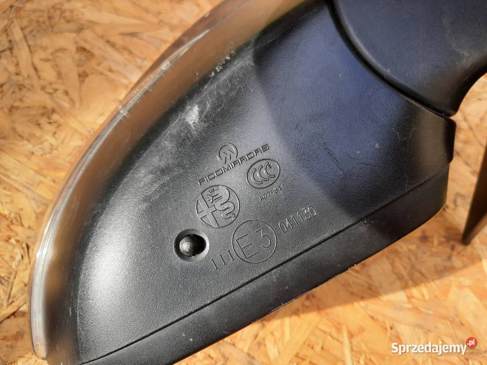 Alfa Romeo Stelvio lusterko prawe przód Strzyżewice