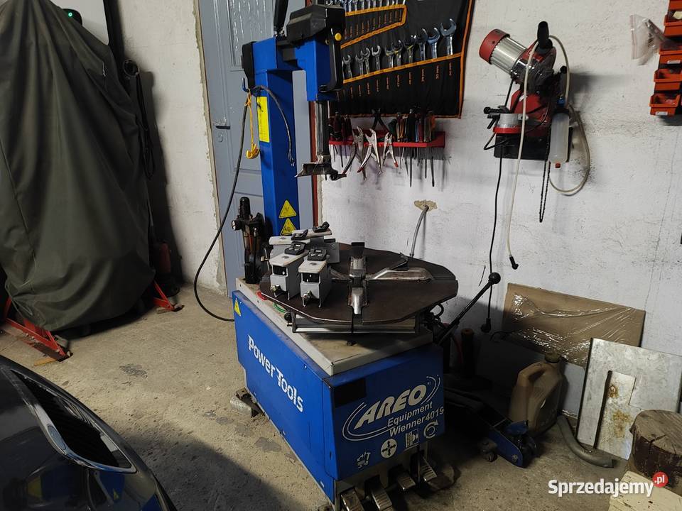 Montażownica włoska Aero 20 do kół samochodowych Montażownice i wyważarki śląskie Gruszewnia sprzedam