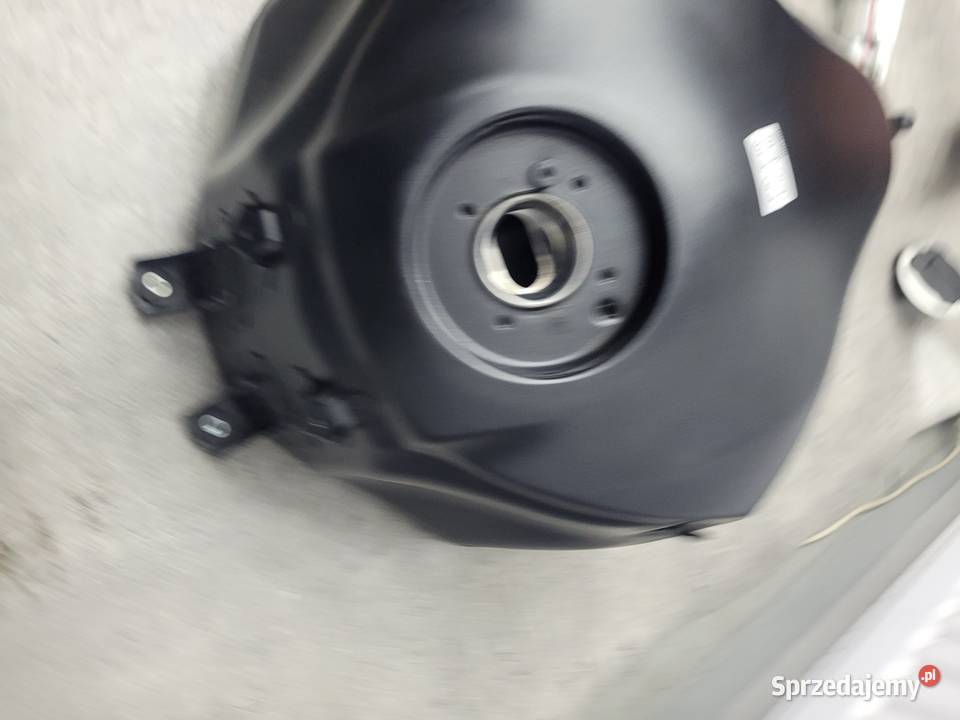 Kawasaki Z 900 Z900 2025 zbiornik paliwa bak Nowy Tomyśl sprzedam