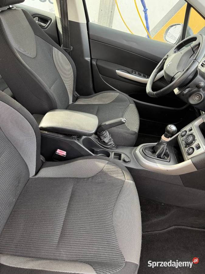 Peugeot 308 16 benzyna 2010 Bogaty opłaty na Jodłowa