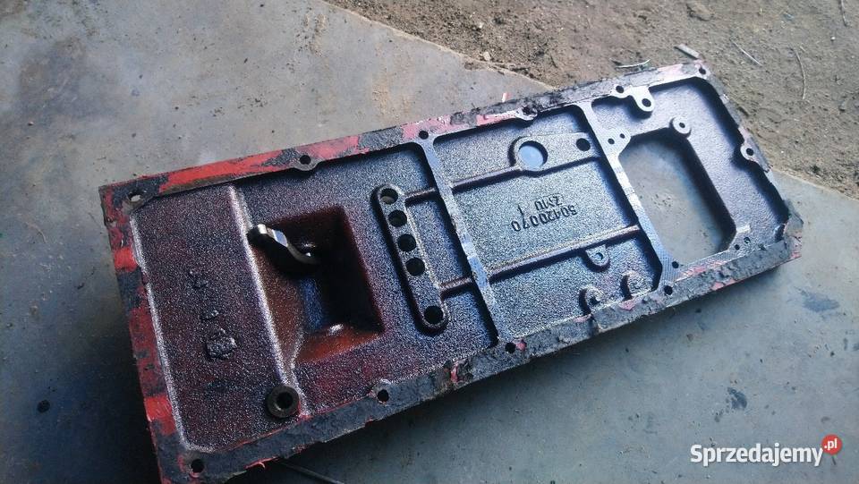 Oryginalna pokrywa skrzyni biegów ursus 4011 podkarpackie Moszczanica