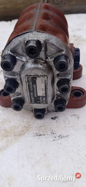 Pompa hydrauliczna podnośnika ursus C330Orginał mazowieckie Jasieniec