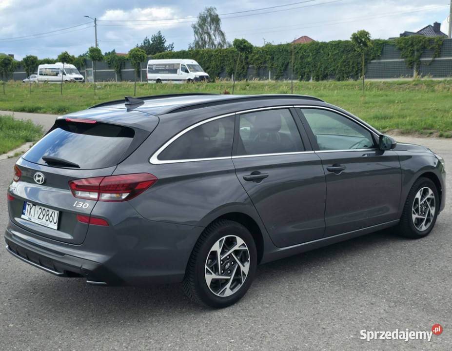 Hyundai i30 15 Benzyna Serwisowany Gwarancja Piekoszów