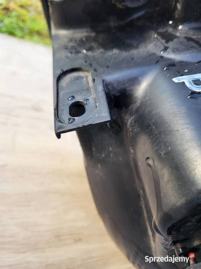 Toyota Yaris III Lampa przód prawa WYSYŁKA Lampy przednie Lampy przednie wielkopolskie Pobiedziska