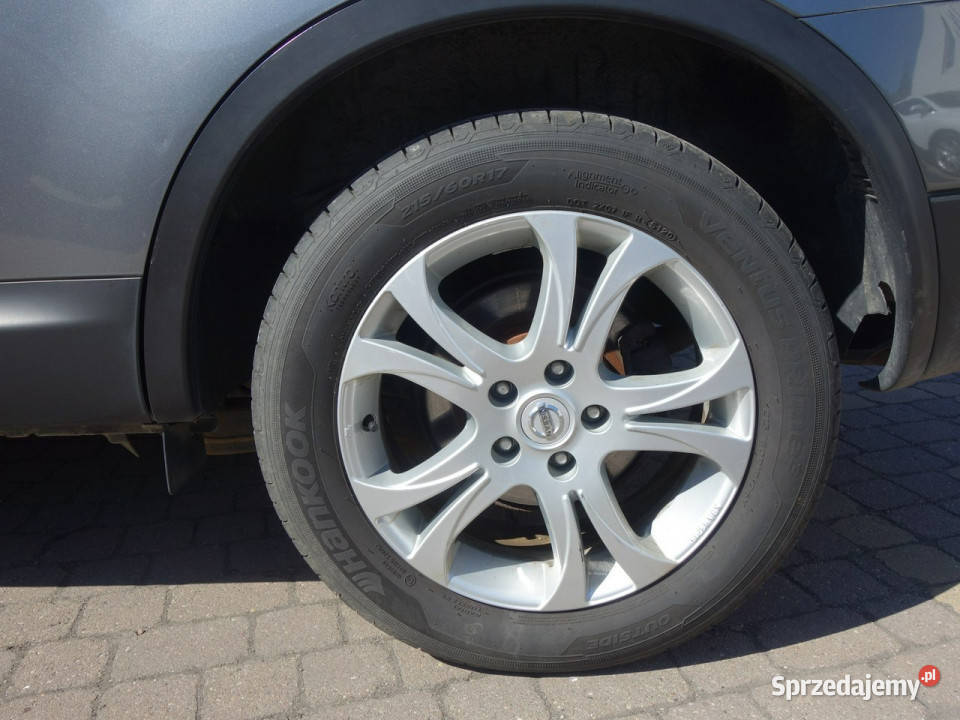 Nissan Qashqai2 Nissan Qashqai2 20 dCi 4x4 Tekna Słupsk