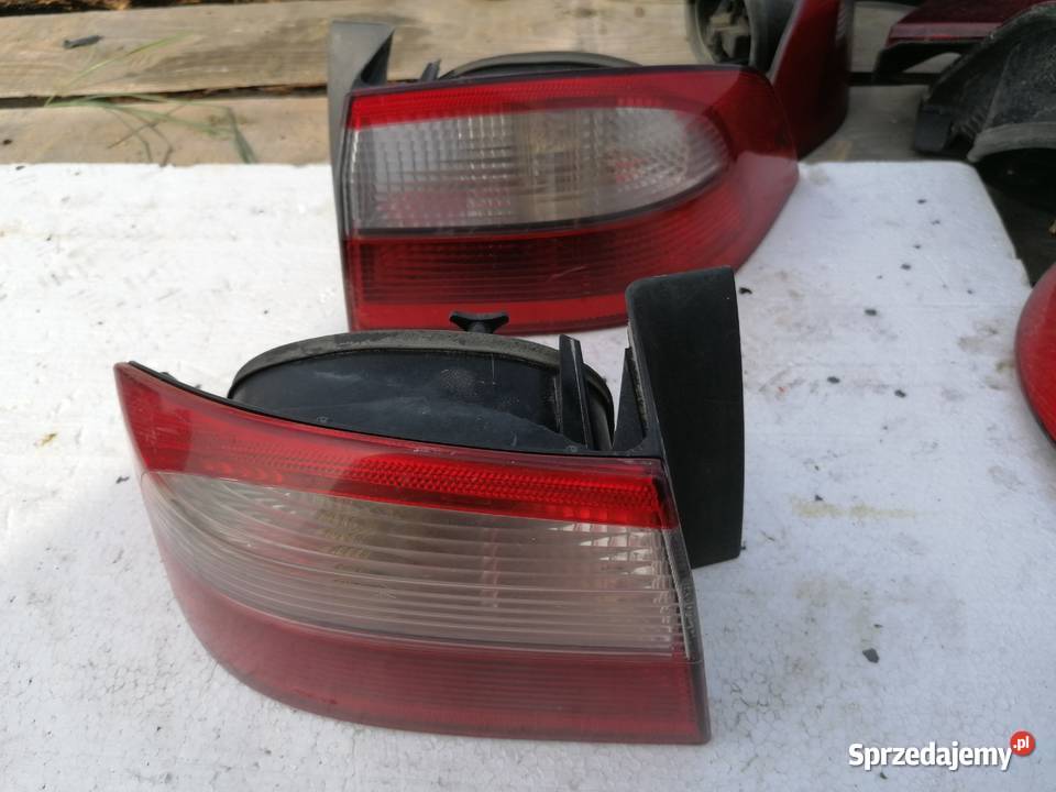Lampy Tył Komplet Renault Laguna II