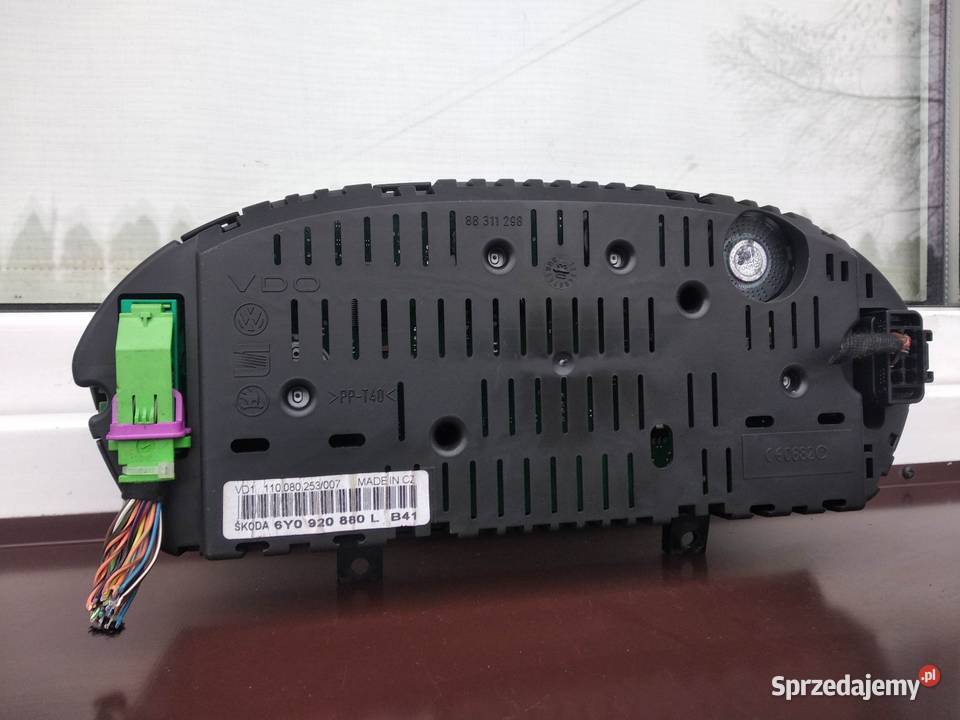 Skoda Fabia I 1 VRS 14 16V licznik zegary