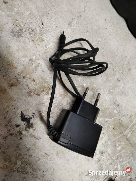 Ładowarka do telefonu Nokia z cienkim bolcem