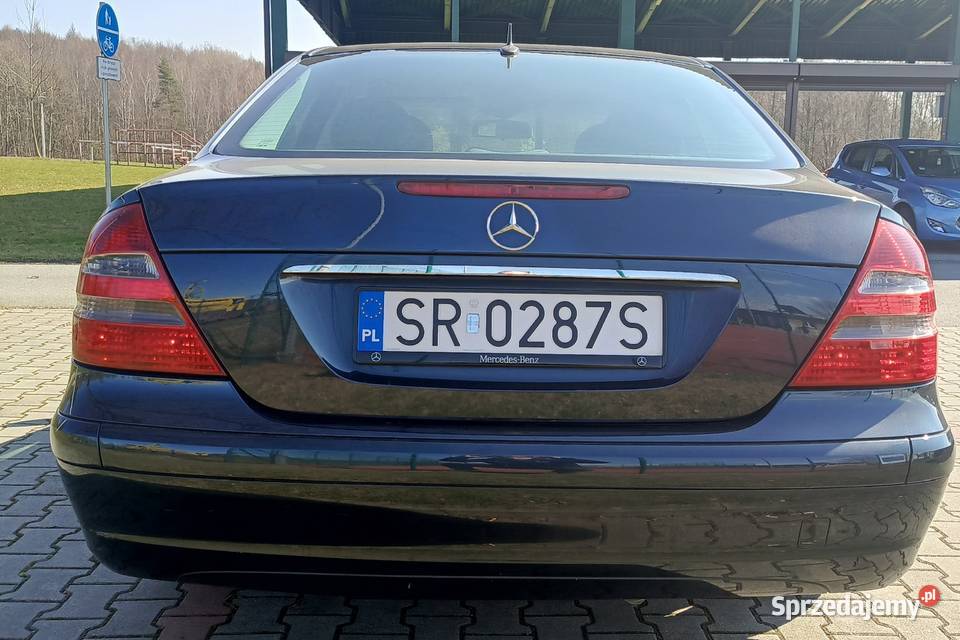 Mercedes W211 E240 V6 Odrestaurowany Bez Rdzy automatyczna