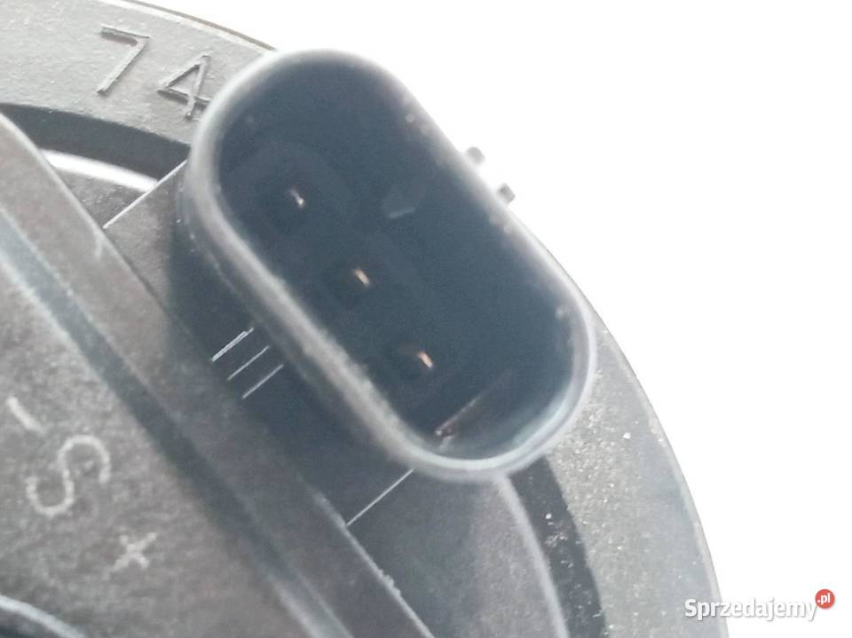 POMPA WODY DODATKOWA 8651287 20 B PHEV Bmw Seria