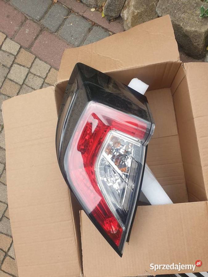Lampa tylnia lewa honda Civic x generacji Lampy tylne