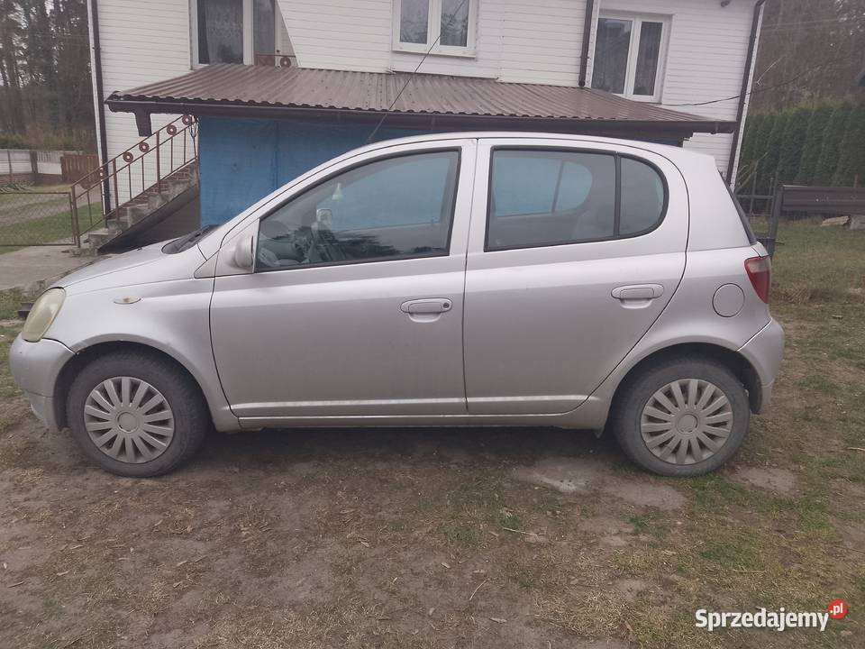 Auto używane Toyota Yaris rocznik 2002