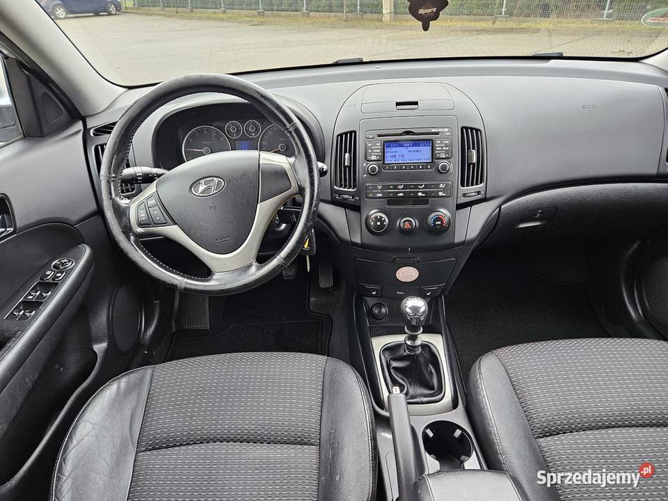 Hyundai i30 16 benzyna klima skóry zadbany Koźmin Wielkopolski