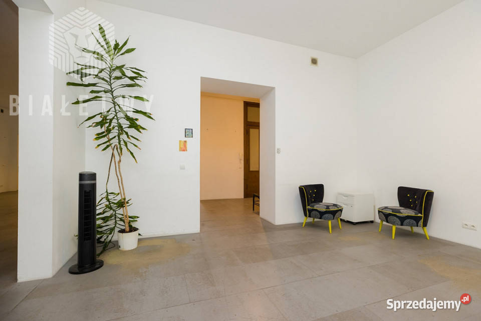 sprzedaży mieszkania Łódź 19299m2 5 pokoi