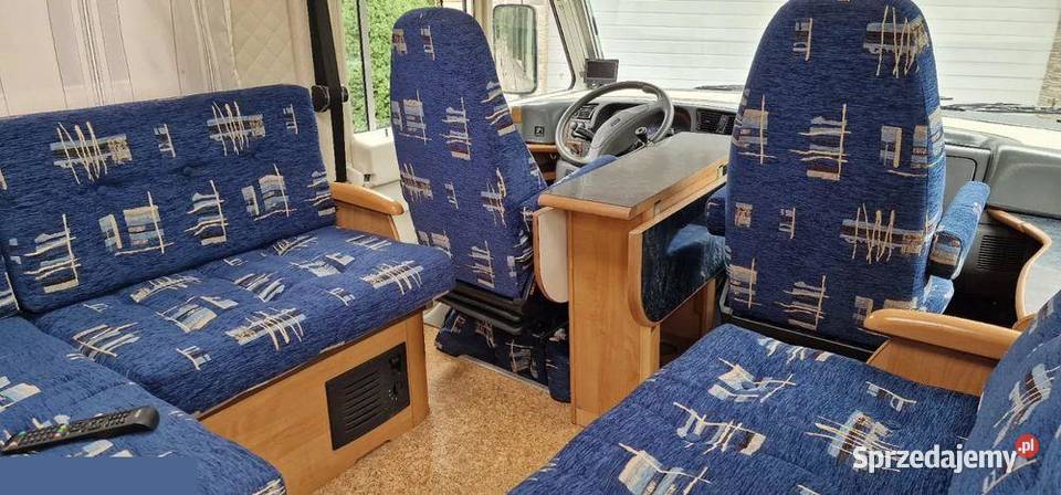 Frankia I 700 Samochód kepmingowy I rej 042001r świętokrzyskie Nowiny sprzedam