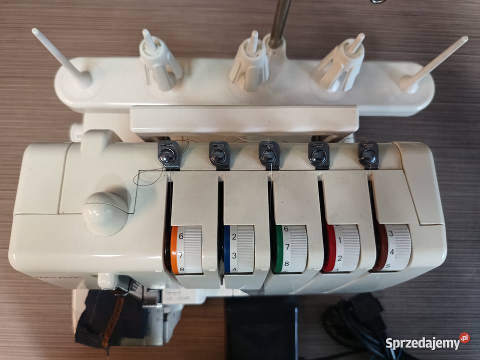 Maszyna do szycia overlock renderka Coverlock Warszawa
