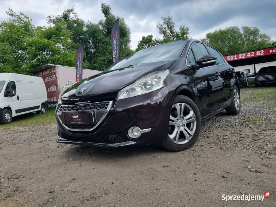 Peugeot 208 KlimatronikNaviPdcTempomat Alu 16 96 czujnik deszczu Szczecin